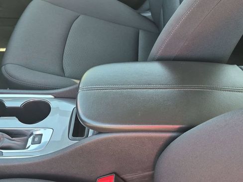 Used 2024 Chevrolet Malibu LT FWD image 20