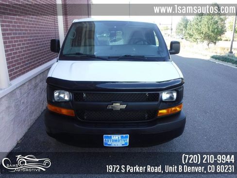Used 2009 Chevrolet Express 1500 AWD image 15