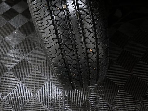 Used 2021 Chevrolet Express 2500 image 16