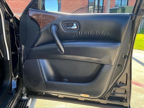 Used 2018 Nissan Armada Platinum w/ Captain Seat Package image 25