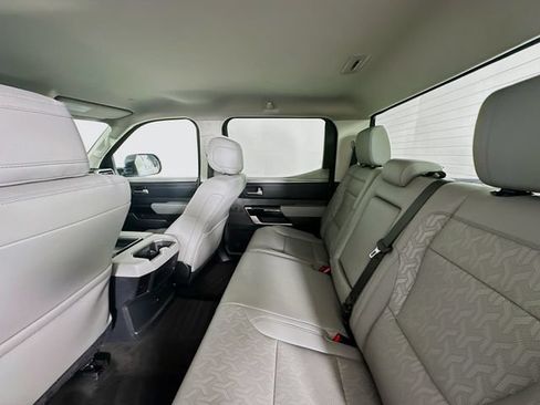 Used 2023 Toyota Tundra Limited w/ Power Package AWD/4WD image 23