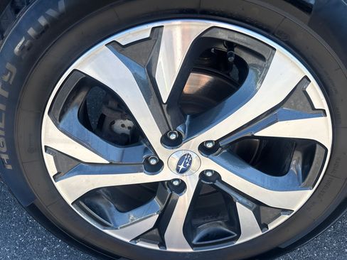 Certified 2022 Subaru Outback Touring AWD/4WD image 37