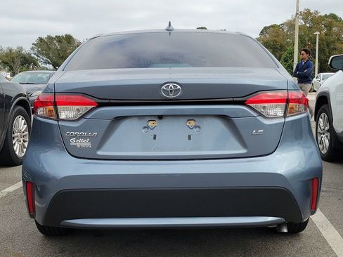 Used 2021 Toyota Corolla LE image 8