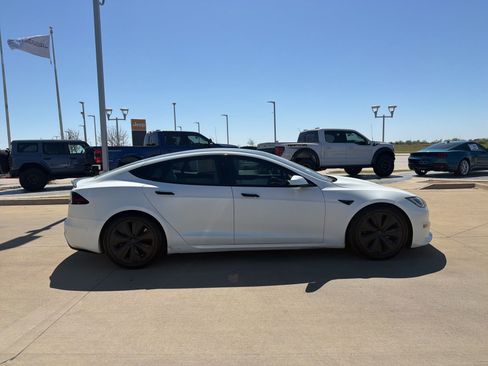 Used 2023 Tesla Model S image 7
