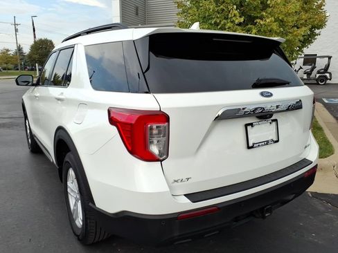 Used 2023 Ford Explorer XLT w/ Class IV Trailer Tow Package AWD/4WD image 6