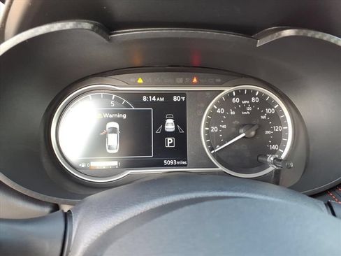 Used 2025 Nissan Versa SR w/ Trunk Package FWD image 28