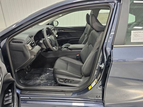 New 2026 Toyota Camry XLE image 11