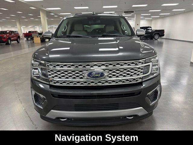 Used 2020 Ford Expedition Platinum AWD/4WD image 2