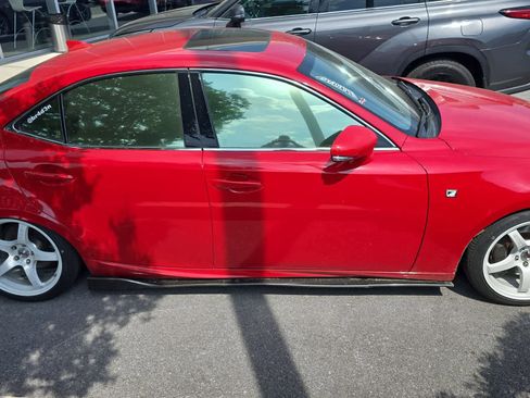 Used 2017 Lexus IS 350 AWD image 2