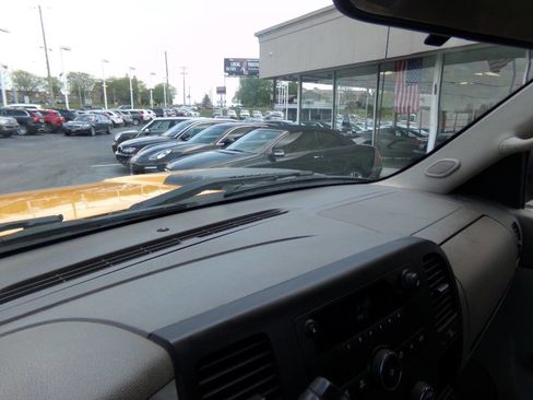 Used 2013 Chevrolet Silverado 2500 W/T AWD/4WD image 61