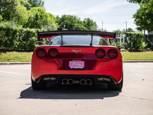 Used 2008 Chevrolet Corvette Coupe w/ Preferred Equipment Group image 18