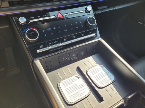 New 2026 Hyundai Santa Fe Calligraphy image 10