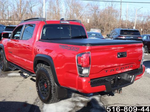 Used 2021 Toyota Tacoma TRD Off-Road image 6