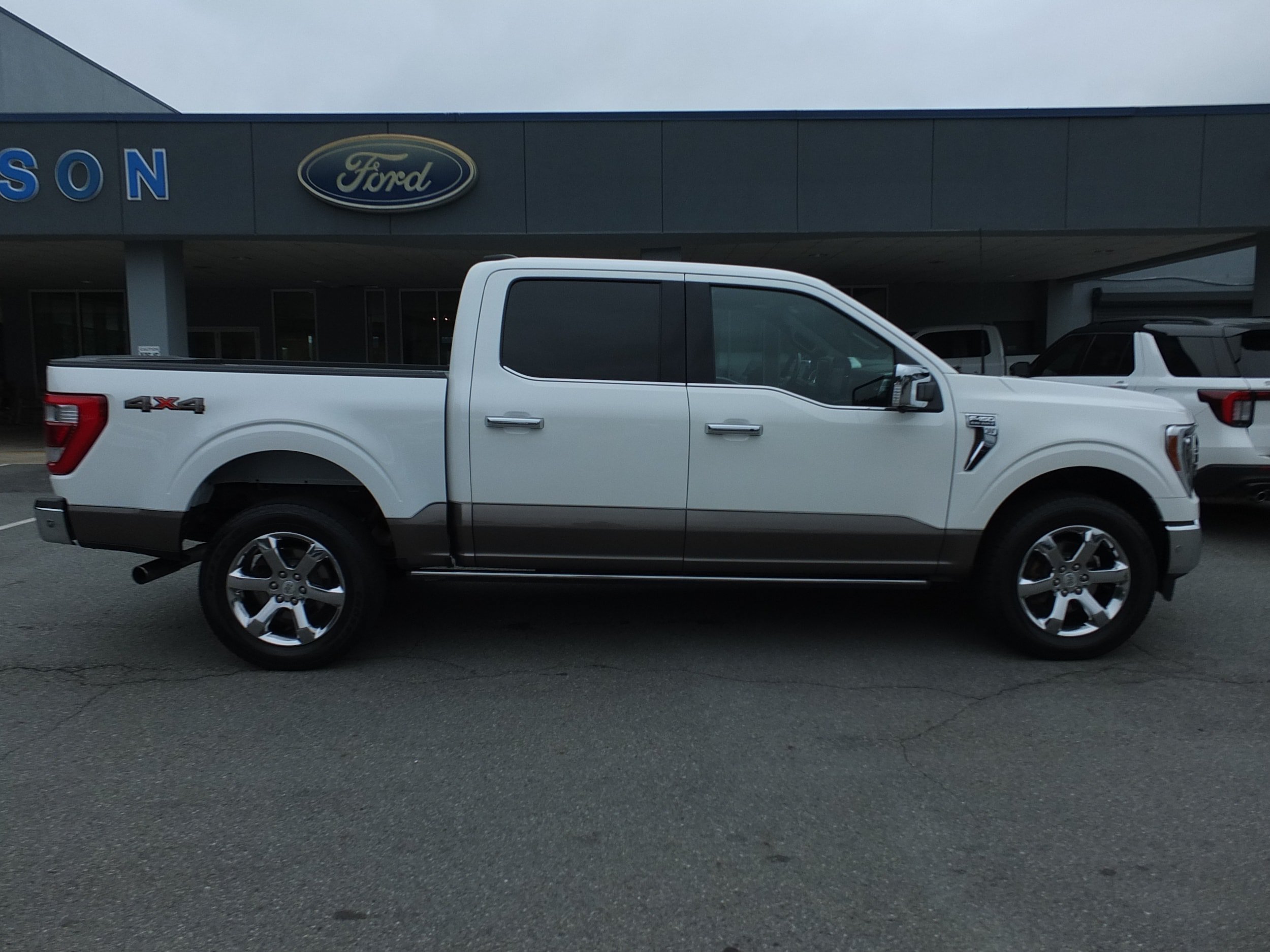 Used 2023 Ford F150 King Ranch w/ Equipment Group 601A High AWD/4WD image 2