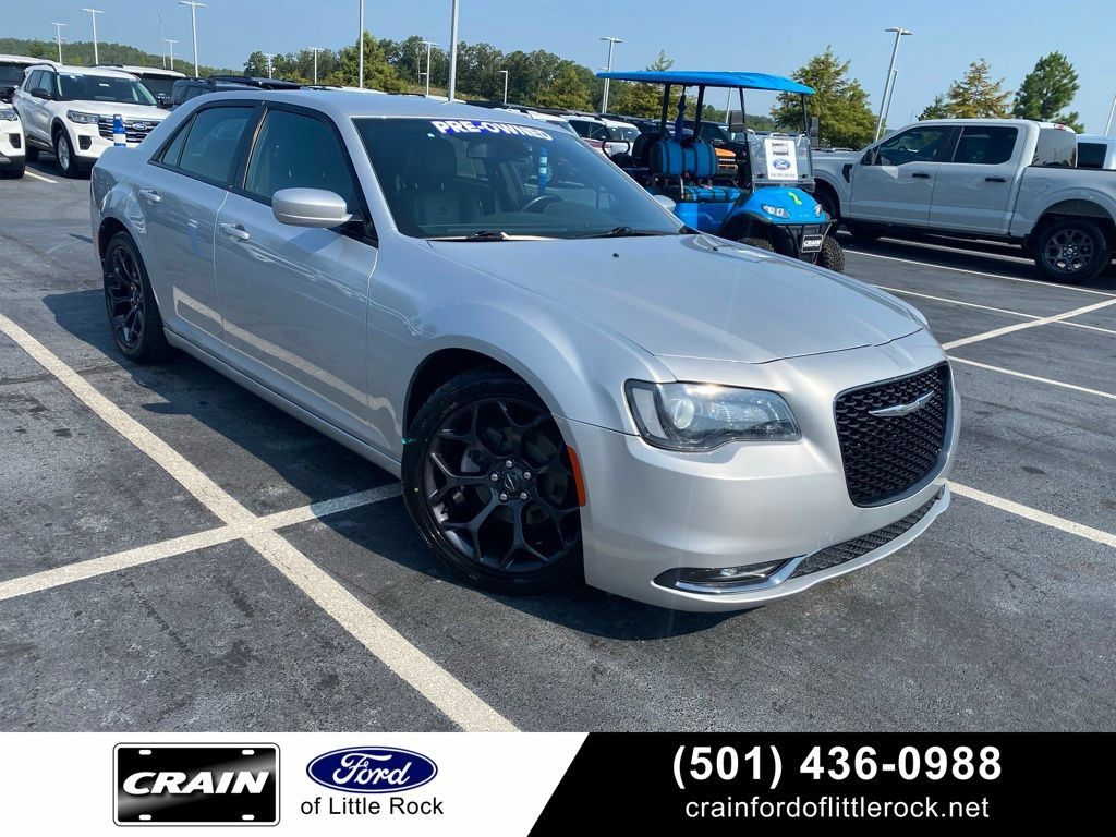 Used 2020 Chrysler 300 S RWD image 1