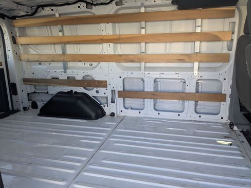 Used 2018 Ford Transit 250 130 Low Roof w/ Exterior Upgrade Package image 23