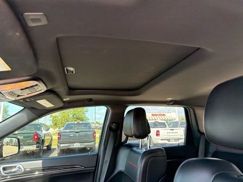 Used 2017 Jeep Grand Cherokee Trailhawk AWD/4WD image 11
