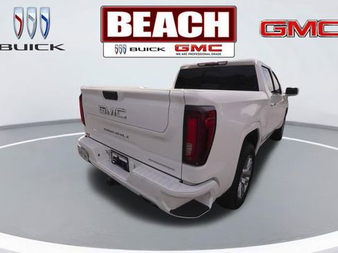 Used 2023 GMC Sierra 1500 Denali AWD/4WD image 3
