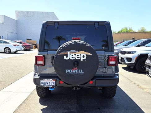 Certified 2023 Jeep Wrangler Unlimited w/ 8.4" Radio Group AWD/4WD image 4