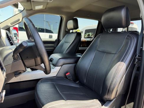 Used 2018 Ford F150 Lariat w/ Equipment Group 501A Mid RWD image 18