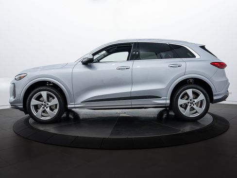 New 2025 Audi Q5 2.0T Premium Plus image 7