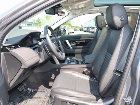 Used 2024 Land Rover Discovery Sport S image 12