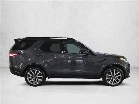 New 2026 Land Rover Discovery Limited Edition image 4