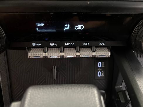 Used 2025 Toyota 4Runner SR5 AWD/4WD image 54