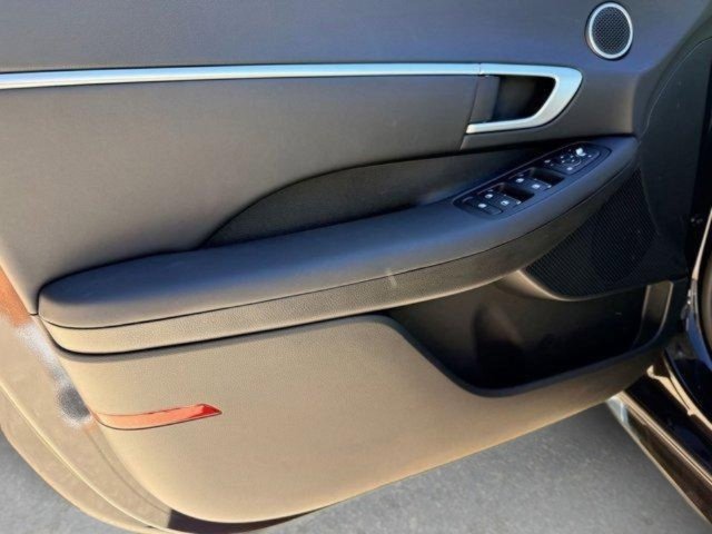 New 2026 Hyundai Sonata SEL FWD image 15