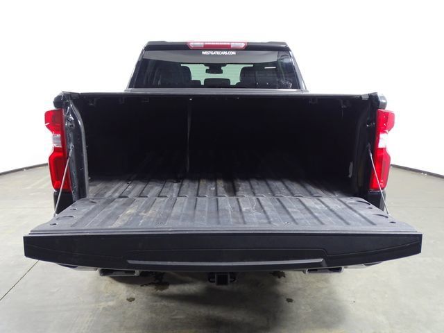 Used 2023 Chevrolet Silverado 1500 LTZ w/ Z71 Off-Road Package AWD/4WD image 13