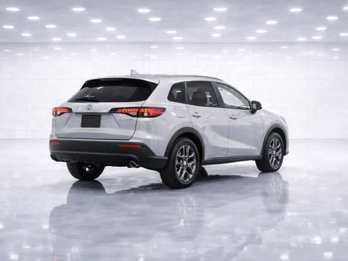 Used 2025 Honda HR-V Sport image 5