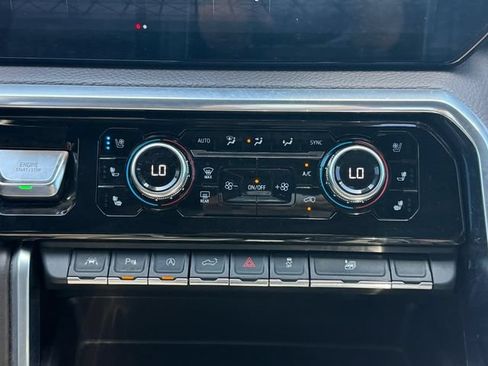 Used 2023 GMC Sierra 1500 Denali w/ Denali Reserve Package RWD image 16