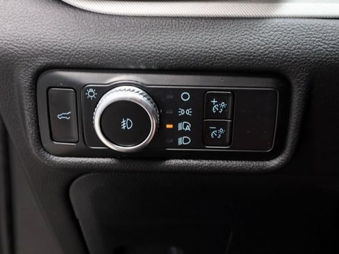 Certified 2023 Ford Explorer XLT w/ Equipment Group 202A AWD/4WD image 27