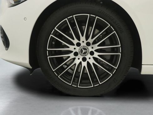 New 2026 Mercedes-Benz C 300 Sedan image 11