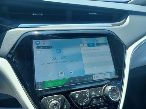 Used 2017 Chevrolet Bolt Premier w/ Driver Confidence II Package FWD image 10