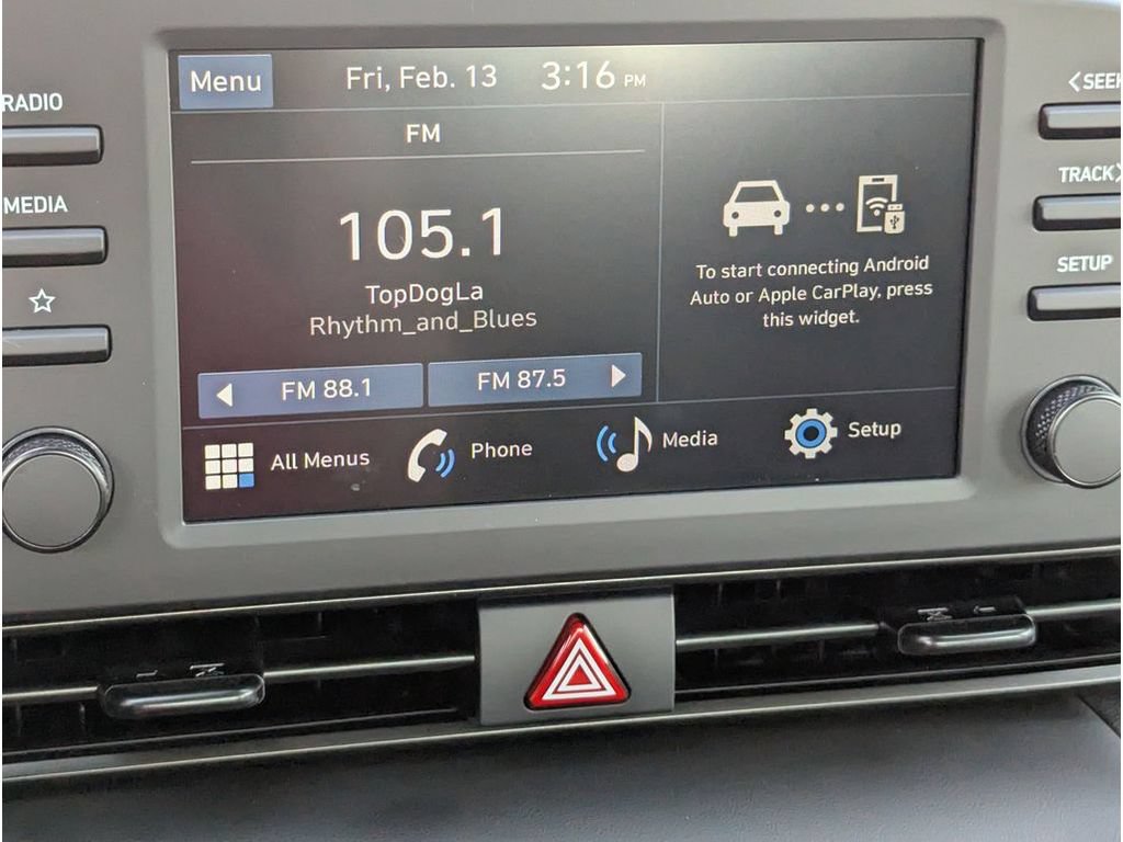 New 2026 Hyundai Elantra SEL FWD image 6