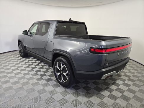 Used 2024 Rivian R1T Adventure image 3