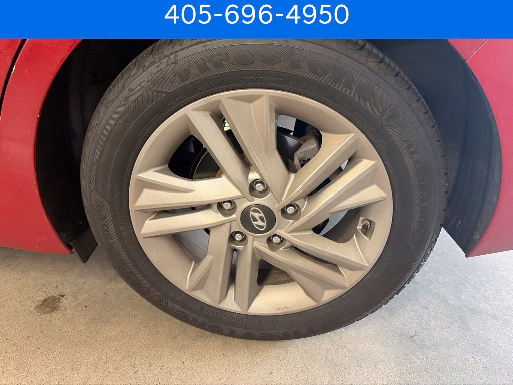 Used 2020 Hyundai Elantra SEL FWD image 11