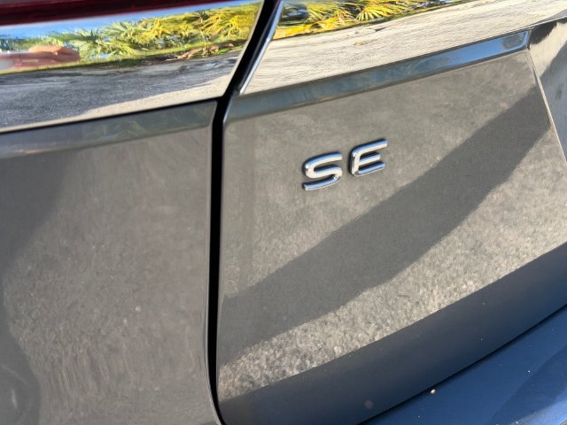 Used 2021 Volkswagen Atlas SE FWD image 13