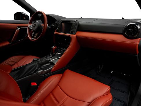 Used 2021 Nissan GT-R Premium AWD/4WD image 55