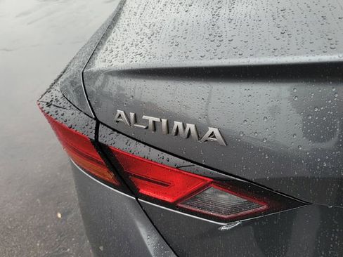 Used 2023 Nissan Altima 2.5 SR image 19