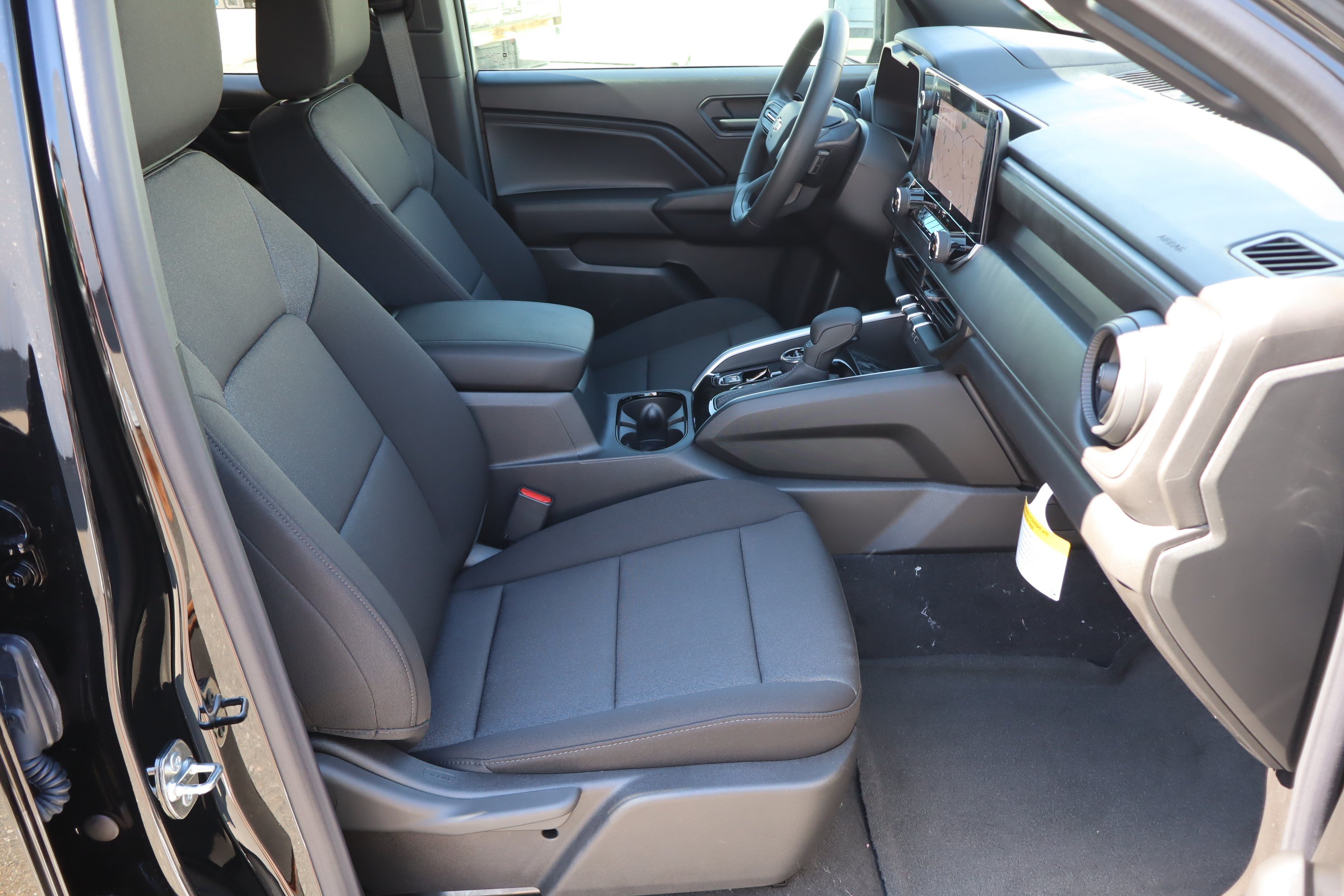 New 2026 Chevrolet Colorado Trail Boss AWD/4WD image 22
