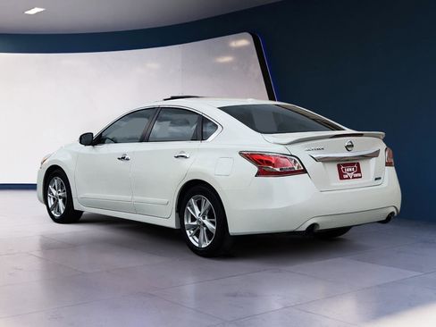 Used 2014 Nissan Altima 2.5 SL w/ Technology Package image 3
