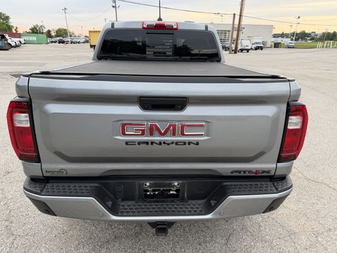 Used 2024 GMC Canyon AT4X AWD/4WD image 6