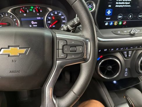 Used 2023 Chevrolet Blazer LT w/ Convenience Package FWD image 24