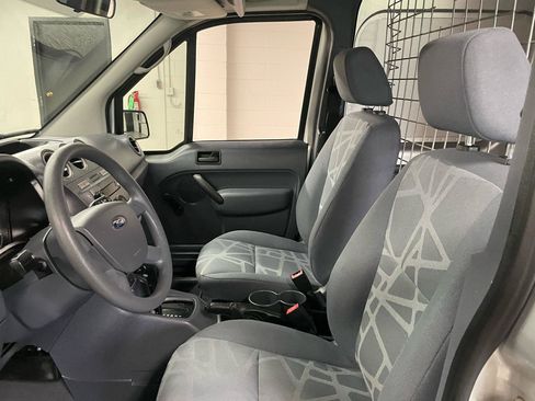 Used 2013 Ford Transit Connect XL FWD image 18