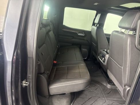 Used 2024 Chevrolet Silverado 1500 High Country image 17