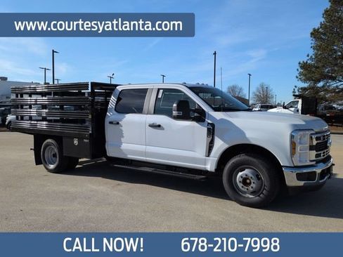 Used 2025 Ford F350 XL w/ XL Chrome Package RWD image 1