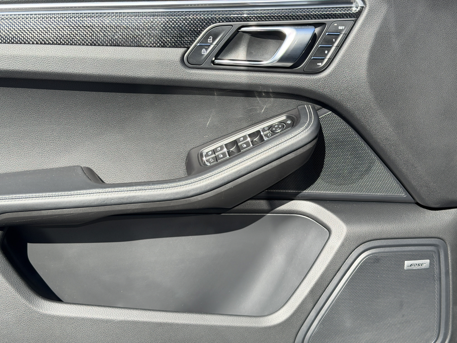 Certified 2023 Porsche Macan GTS AWD/4WD image 19