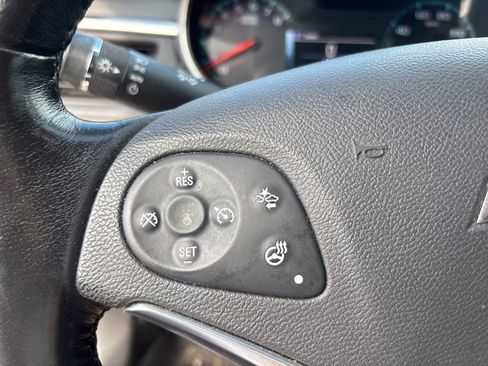 Used 2015 Chevrolet Impala LTZ FWD image 11